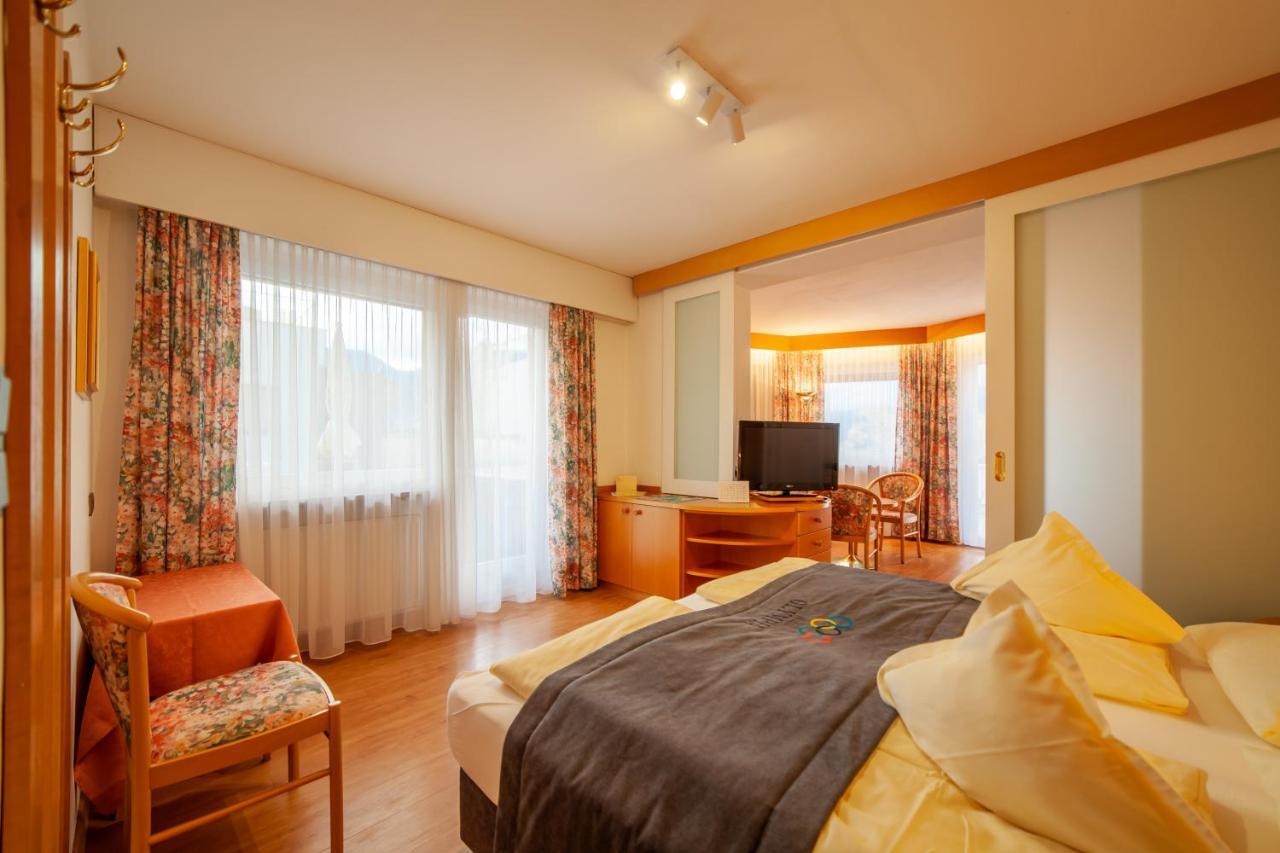 Fruehstuecks-Hotel Olympia Tirolo Ngoại thất bức ảnh