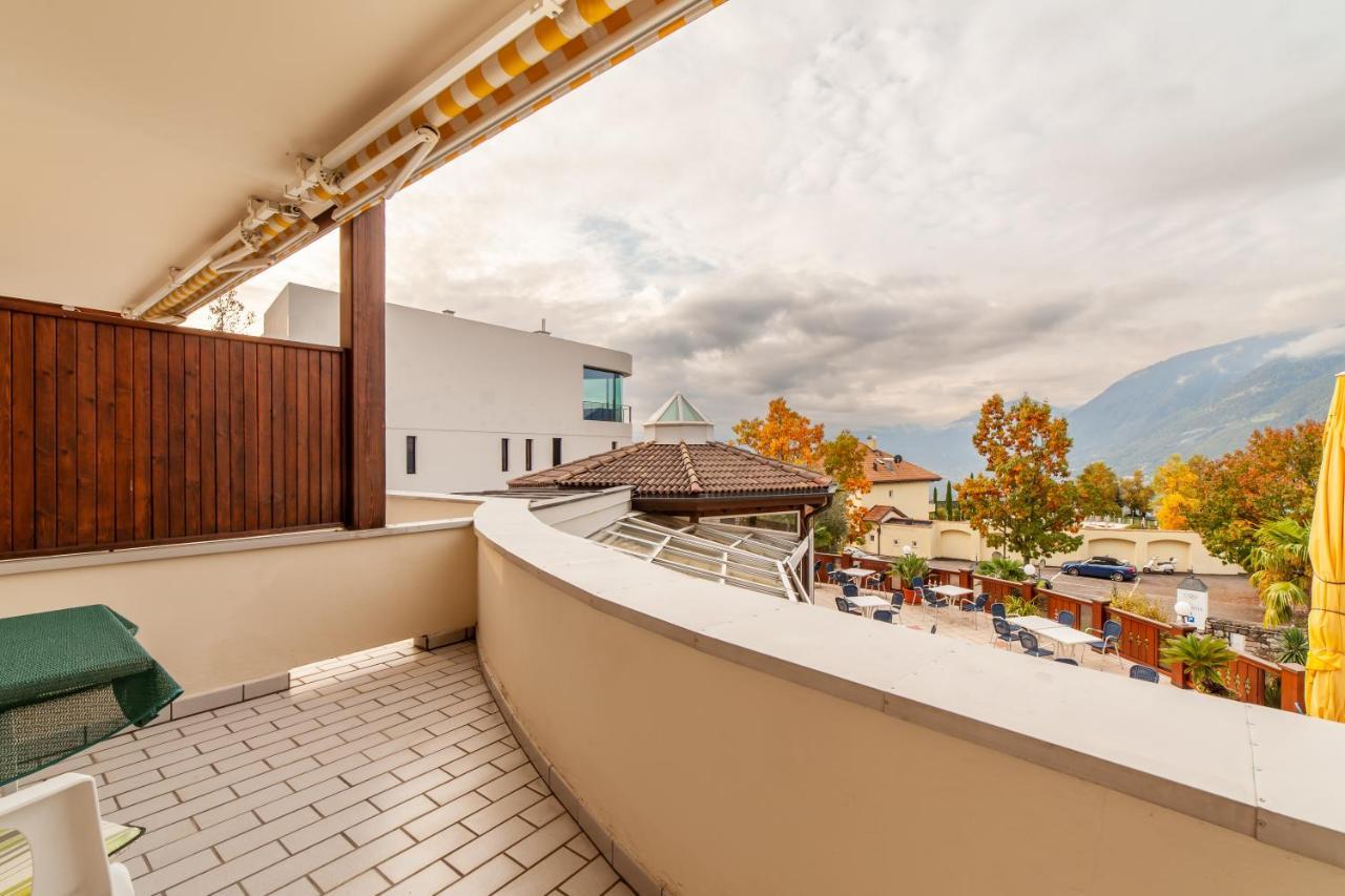 Fruehstuecks-Hotel Olympia Tirolo Ngoại thất bức ảnh