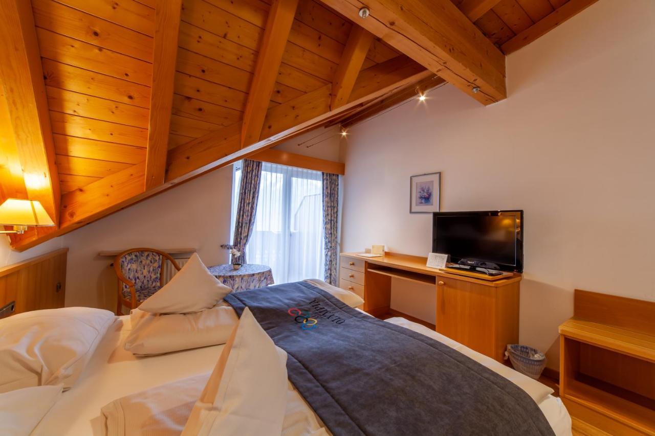 Fruehstuecks-Hotel Olympia Tirolo Ngoại thất bức ảnh