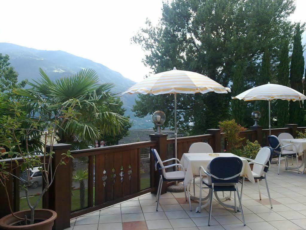Fruehstuecks-Hotel Olympia Tirolo Ngoại thất bức ảnh